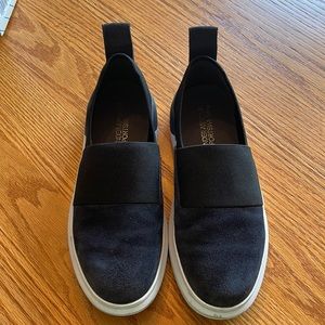 Under Armour Cupsole slip one tennis shoes